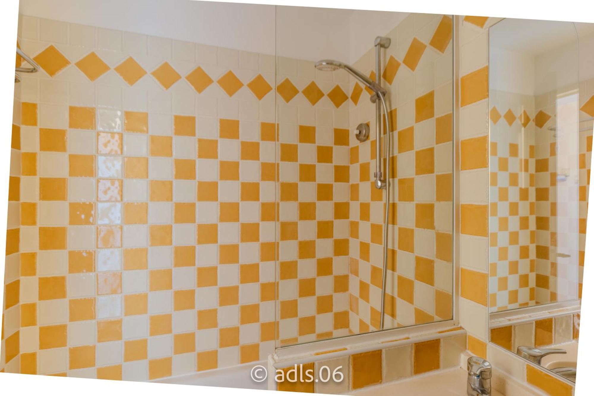 Appartement Vue Et Piscine Climatisation Wifi *
