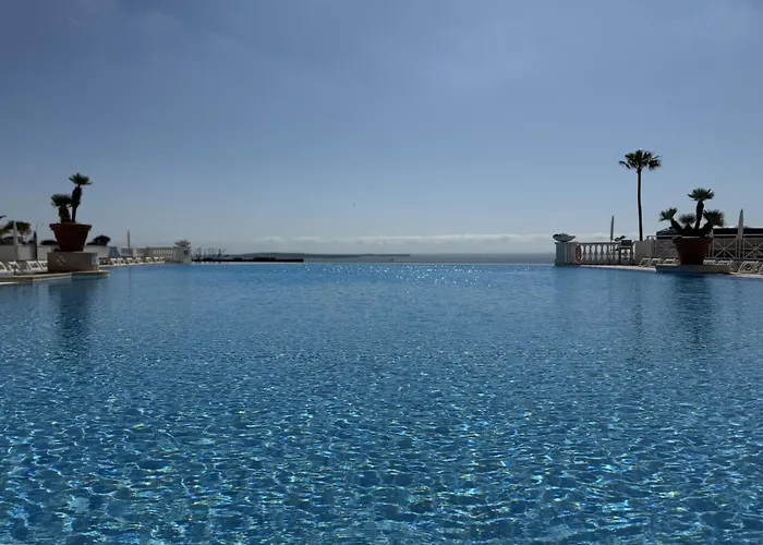 Un Studio De Charme Vue Mer & Piscine D\'Exception