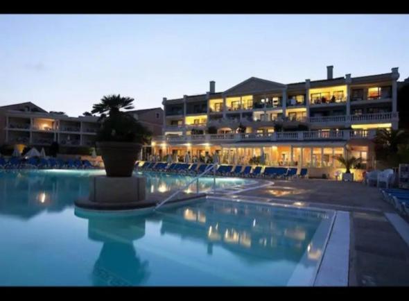 Apartment Un De Charme Vue & Piscine D'exception
